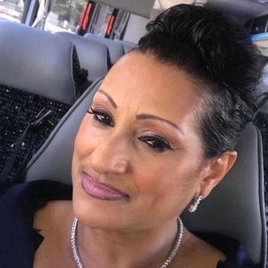 Meet your Posher, Beverly